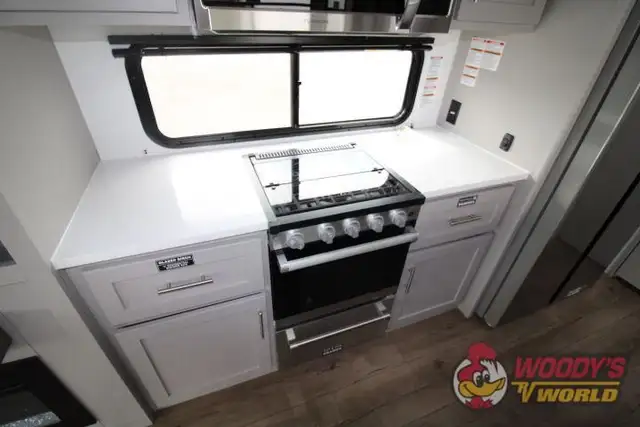 2026 ALLIANCE RV AVENUE 32RLS in Travel Trailers & Campers in Abbotsford - Image 25