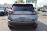 CLEAN CARFAX ACCIDENT FREE WELL MAINTAINED AWD Experience The Perfect Blend of Style And Performance... (image 5)