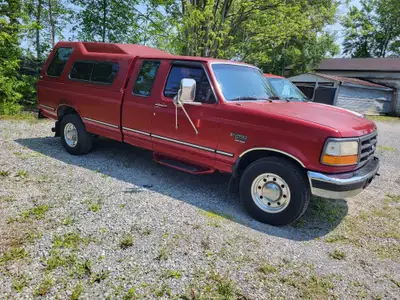 1996 Ford F250XLT Powerstroke 7.3L diesel, automatic transmission, 392627kms. Truck is very solid un...