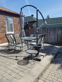 Patio Set for 8 ppl & Umbrella $400.00