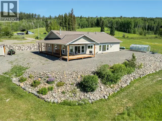 7155 GROSSETT ROAD Lone Butte, British Columbia in Houses for Sale in 100 Mile House - Image 2