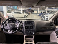**MONTH-END SPECIAL!** FEATURING : STOW&GO SEATING, 7 PASSENGER SEATING, V6 POWERED, FLEXFUEL, REAR... (image 8)