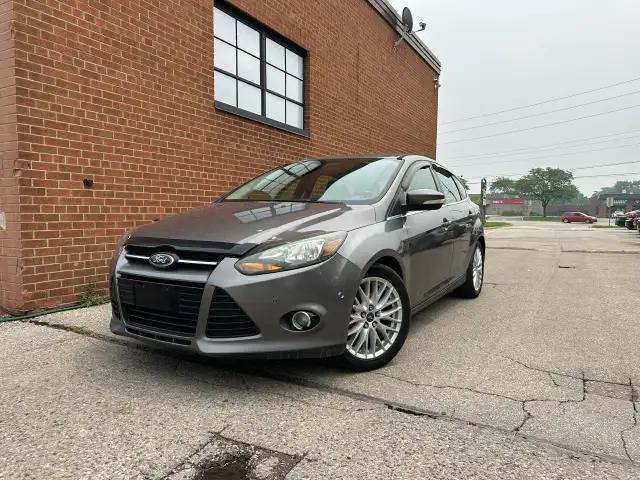 2013 Ford Focus Titanium Navigation Leather in Cars & Trucks in Oakville / Halton Region - Image 3
