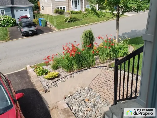 $490,000 - Bungalow for sale in St-Emile62864753360002122