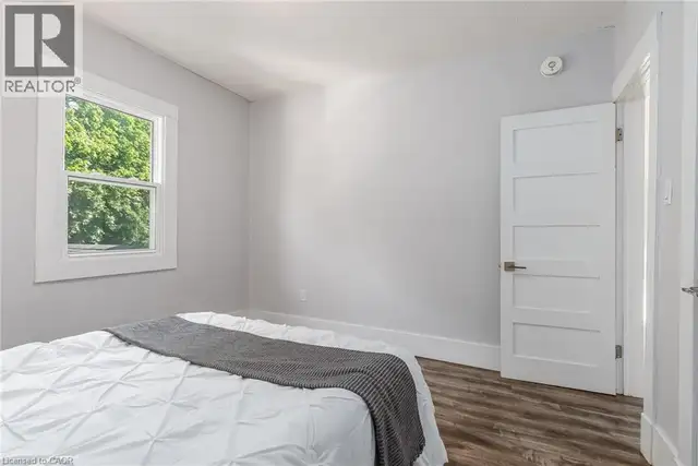 40 WOODLAND Avenue Kitchener, Ontario in Houses for Sale in Kitchener / Waterloo - Image 32