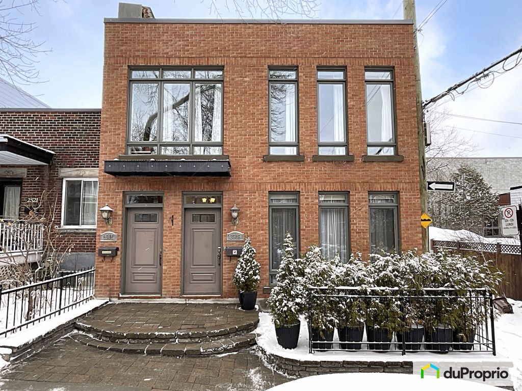 $550,000 - Condominium in Ville-Marie (downtown, old Mtl) — photo 1