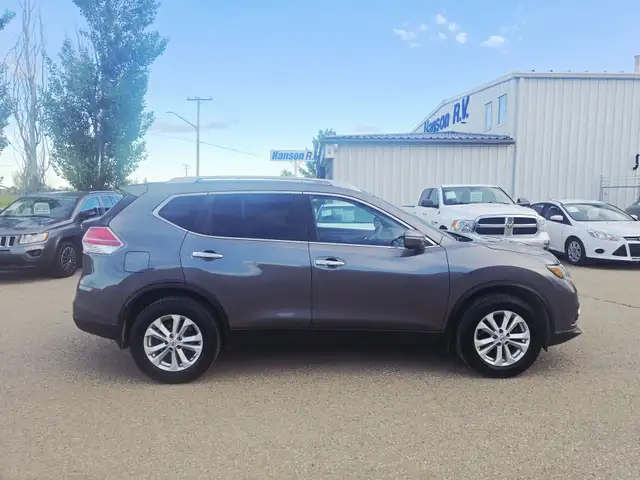 Nissan Rogue SV***AWD***ONLY 67,505KM***MINT IN & OUT***