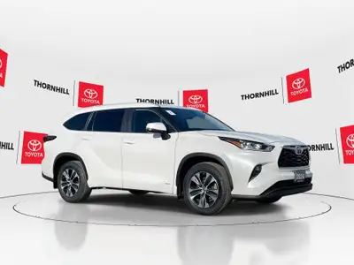 Thornhill Toyota Proudly Presents This White 2024 Toyota Highlander Hybrid with XLE AWD Package, Fea...