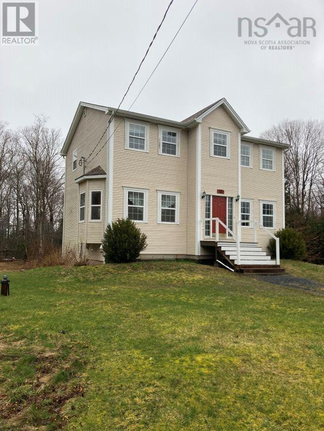 136 Londonberry Drive Hammonds Plains, Nova Scotia in Houses for Sale in City of Halifax - Image 2