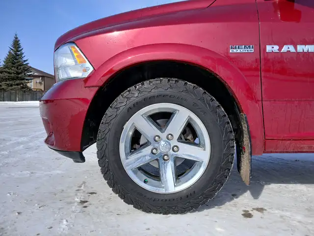 2012 Ram 1500 Sport in Cars & Trucks in Winnipeg - Image 10