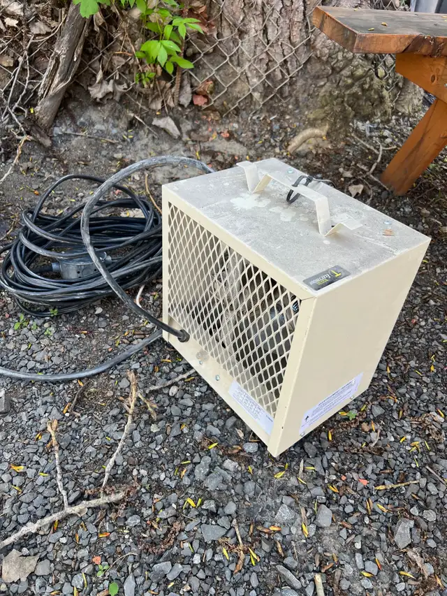 chaufrettes electrique (3) in Electrical in City of Montréal - Image 2