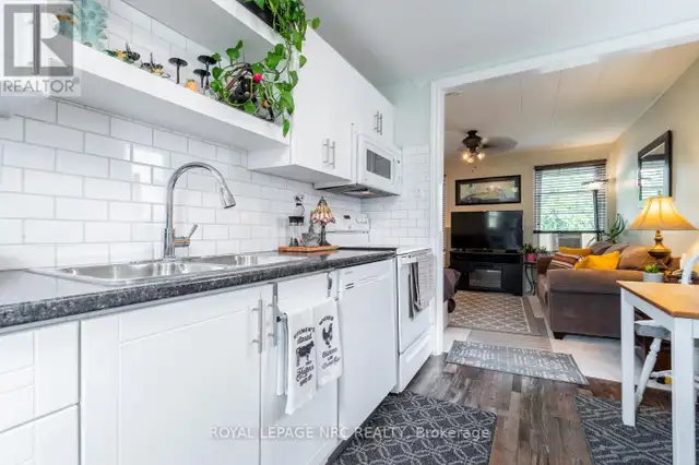 17 DUNKIRK COURT Welland (Lincoln/Crowland), Ontario in Houses for Sale in St. Catharines - Image 21