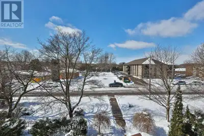 ** Welcome Home to Wellington Suites ** Spanning over 650sqft, this refreshed 1 bedroom residence in...