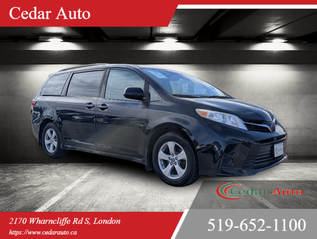 2019 Toyota Sienna LE V6 in Cars & Trucks in London