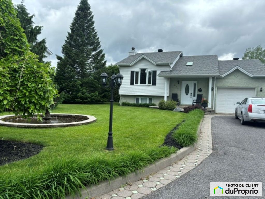 $549,000 - Bungalow for sale in St-Amable — photo 1