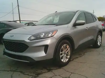 CLEAN Carfax, no accidents. Only 1 Previous Owner! Service Records Every Year. Safety & warranty. Tr...