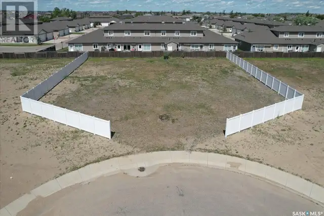 4 Loewen COURT Warman, Saskatchewan62864390445953123
