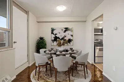 NEWLY RENOVATED 2 BEDROOM  1000 SQUARE FEET IN DUNDAS!, View more
