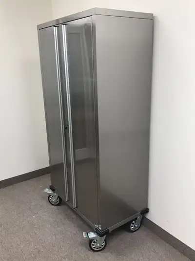 NEW 72″ STAINLESS STEEL ROLLER CABINET W/ LOCKS 72SSC, View more