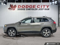 This Jeep Cherokee delivers a Regular Unleaded V-6 3.2 L/198 engine powering this Automatic transmis... (image 1)