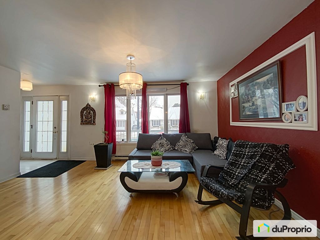 $740,000 - Bungalow in Mercier / Hochelaga / Maisonneuve — photo 2
