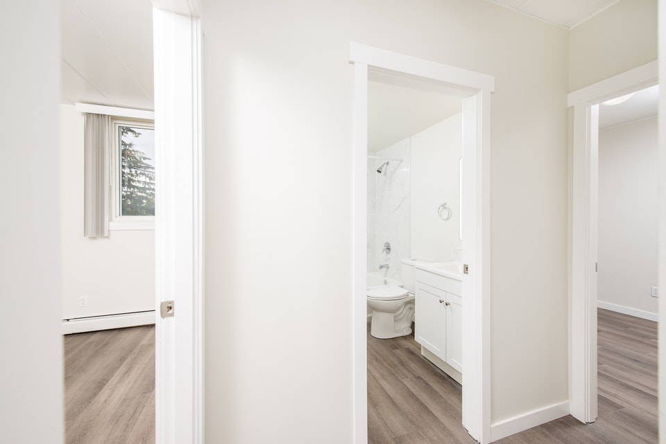 Westwood - Get 1 Month Free! - 2 Bedroom Apartment for Rent 5