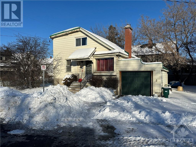 323 ROCKHURST ROAD Ottawa, Ontario in Houses for Sale in Ottawa - Image 2