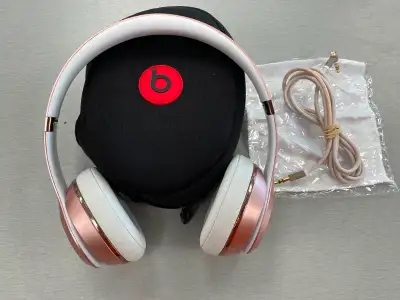 Beats by Dre Solo3 Headphones, View more