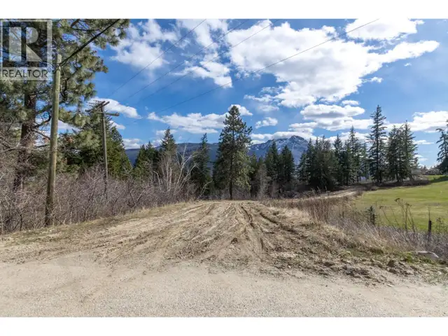 1600 Street SW Salmon Arm, British Columbia in Land for Sale in Kamloops - Image 15