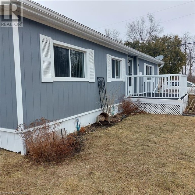 26 SALMON SIDE Road Unit 206 Smiths Falls, Ontario Houses for Sale