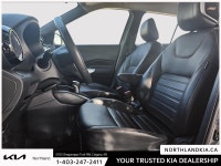 2019 Nissan Kicks S Ready for anything, from the streets of Calgary to the highways of Alberta, this... (image 8)