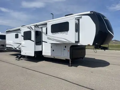 Welcome to Eldorado RV Sales, the longest running dealership in Southern Alberta! Options include: N...