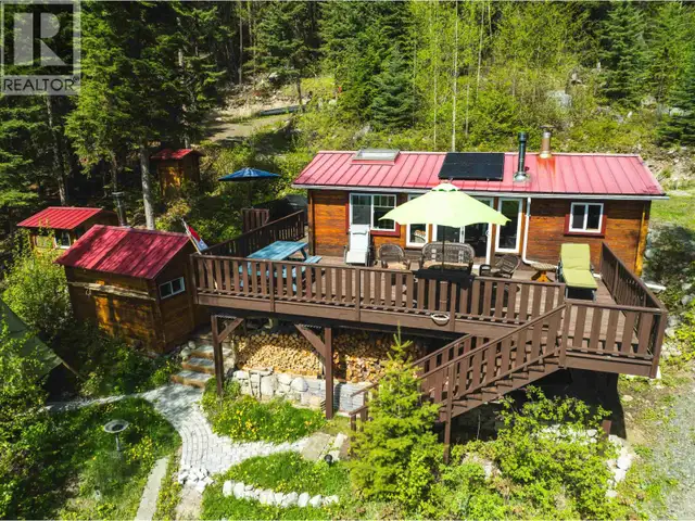 4384 BIRCH LAKE DUMP ROAD Bridge Lake, British Columbia in Houses for Sale in 100 Mile House - Image 4