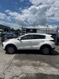 Auto Global - Montréal 2017 Kia Sportage Caméra de Recule Sieges Chauffants Air Climatisée, Mags Gro... (image 7)