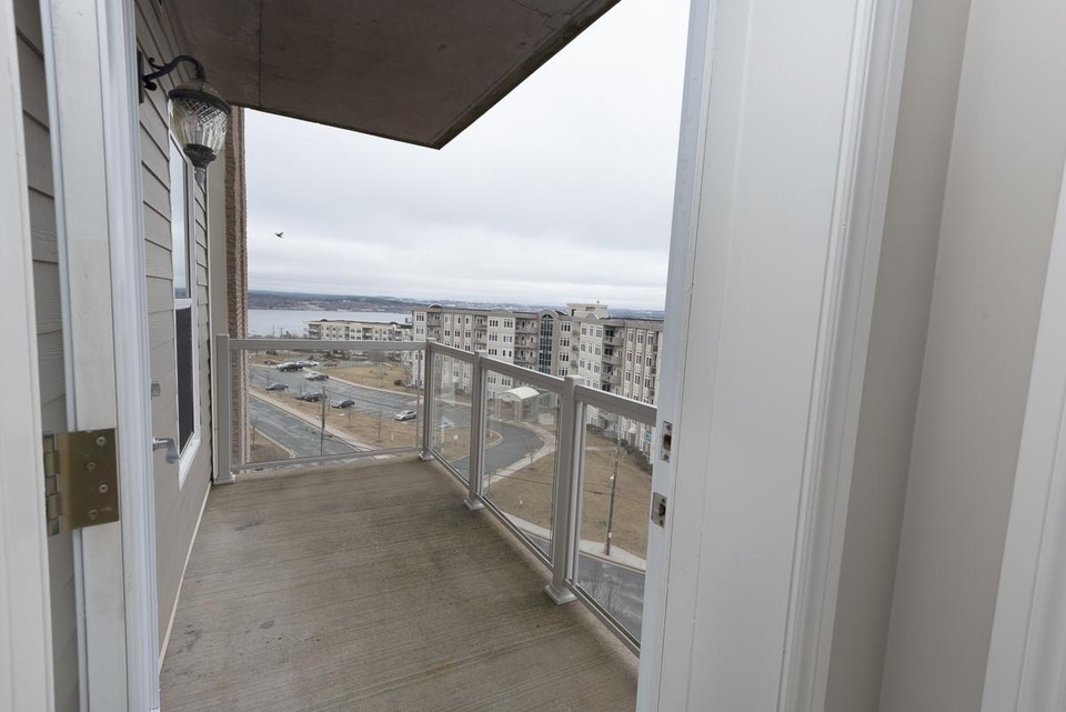 2 Bedroom Apartment for Rent - 22 BEDROS LANE 3