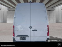 Mercedes-Benz Rive-Sud, la destination Mercedes-Benz par excellence. Bienvenue en première classe. D... (image 3)
