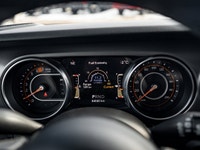 Welcome to Barrie Dodge Chrysler Jeep. TRANSMISSION: 8-SPEED TORQUEFLITE AUTO -inc: 4-Wheel Anti-Loc... (image 4)