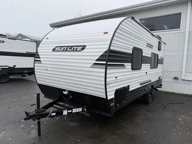 2026 Sunset Park RV Sunlite Limited 19RB in Travel Trailers & Campers in Longueuil / South Shore - Image 5