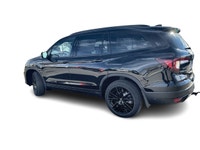 2022 Honda Pilot Black Edition 3.5L V6 ALL MAINTENANCE UP TO DATE, and we have reconditioned the veh... (image 5)