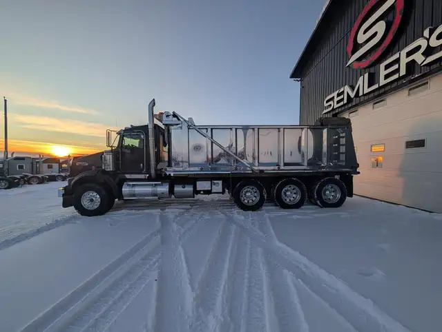 2019 KENWORTH T800 in Heavy Trucks in Kamloops - Image 9