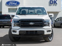 Lariat Black Appearance Package, Sunroof, FX4 Off-Road Package, Tow Package! THIS VEHICLE IS LOCATED... (image 1)