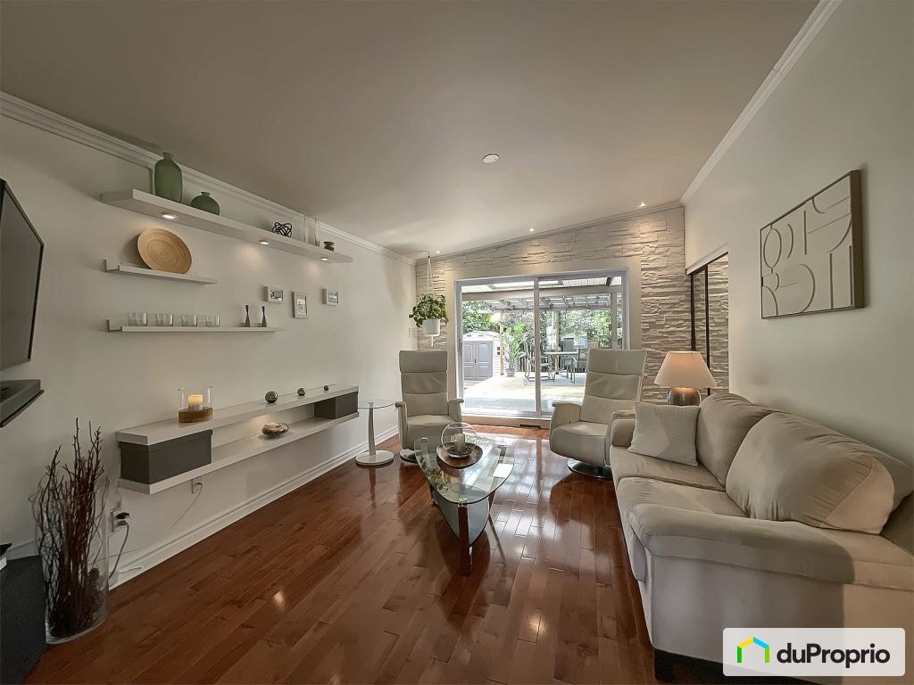 $739,900 - Bungalow for sale in Longueuil (Vieux-Longueuil) — photo 3