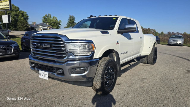 2019 RAM 3500 Longhorn | DUALLY | Custom Rims/ LIFT in Cars & Trucks in London