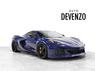 2025 Chevrolet Corvette E-Ray Coupe 1LZ – Hysteria Purple Métallisé / Intérieur Sky Cool Gray Magnif...