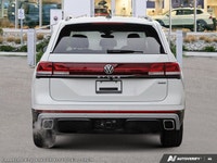Ready for adventure, this stunning 2025 Volkswagen Atlas Peak Edition in pristine Pure White makes a... (image 4)