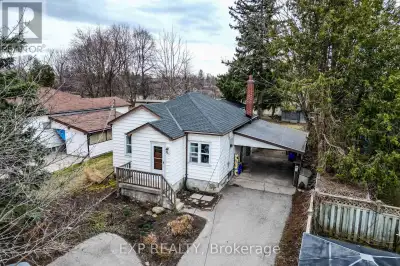 $$ Turnkey Duplex!! It Is A Perfect Opportunity For Investors Seeking Rental Income, Multi-Generatio...