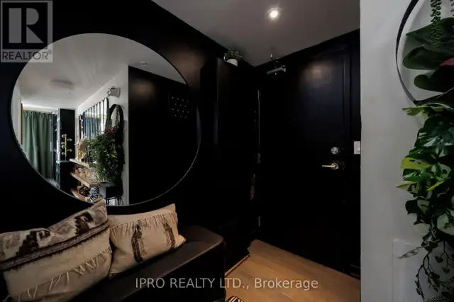 203 - 51 LADY BANK ROAD Toronto (Stonegate-Queensway), Ontario63005673017601123