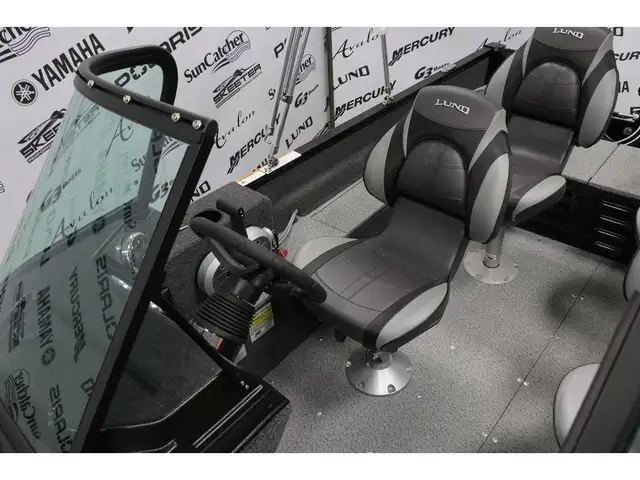 2024 Lund 1650 Angler Sport + MERCURY 60 HP & Remorque in Powerboats & Motorboats in Laurentides - Image 10