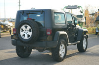 --SLASH YOUR PAYMENT, NOT YOUR DREAMS!-- The 2009 Jeep Wrangler X delivers classic off-road capabili... (image 4)