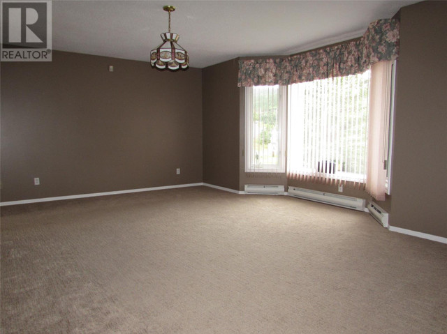 8 Killick Place Corner Brook, Newfoundland & Labrador in Houses for Sale in Corner Brook - Image 3